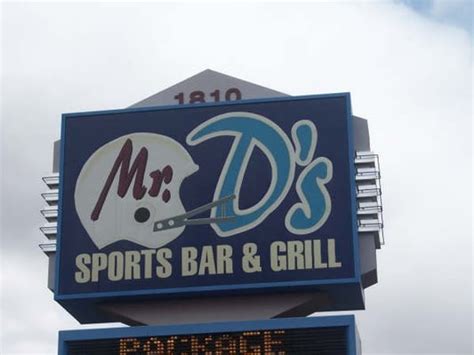 mr d's sports bar and grill